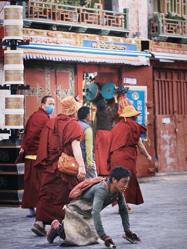 Tourist attractions in Tibet